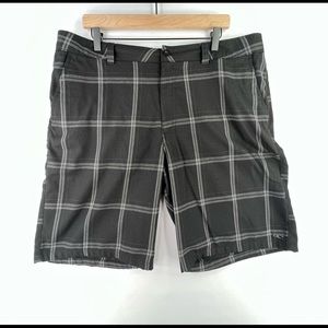 O’NEILL FIRST IN LAST OUT MENS SZ 38 BLUE BLACK PLAID CASUAL SHORTS